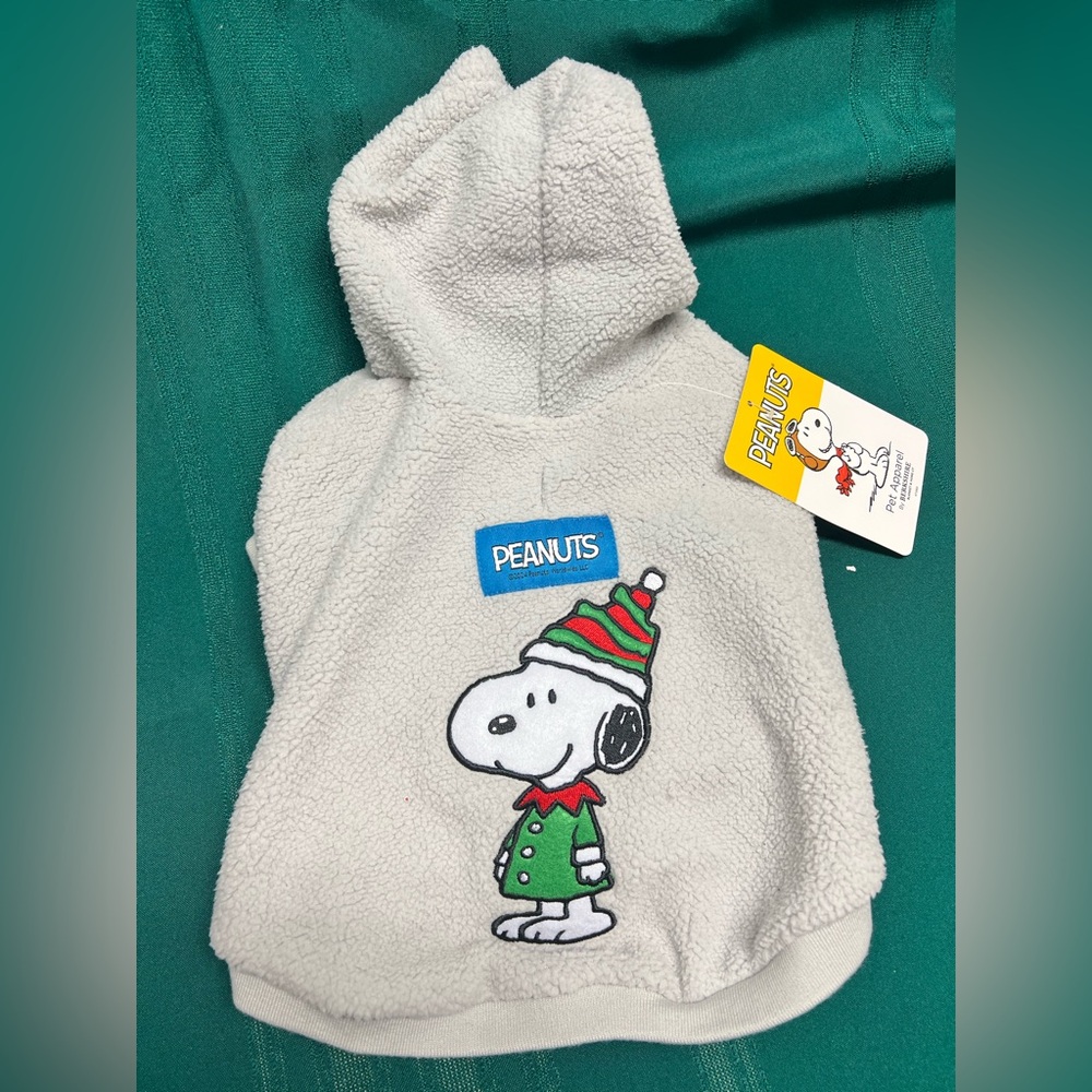 Snoopy dog shirt